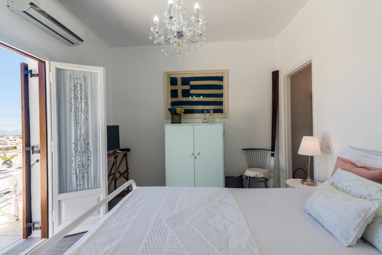 Maison Triantatria Plaka  Exteriér fotografie